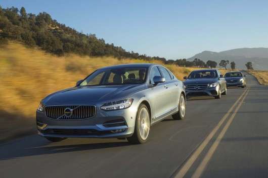 Тест-драйв бізнес-класу 2017: Volvo S90 T6, Cadillac CT6 2.0 T, Mercedes-Benz E300