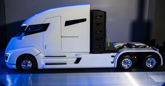 Премєра: перший в світі воднево-електричний вантажівка представлений в США