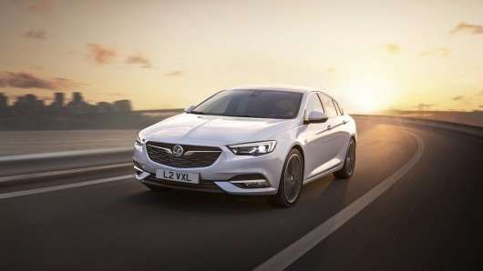 Перші офіційні фотографії 2017 Opel Insignia Grand Sport [Технічні характеристики]
