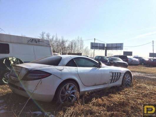 У Чехії виявлений кинутий Mercedes-Benz SLR McLaren