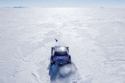 Майже серійний Hyundai Santa Fe перетнув Антарктику