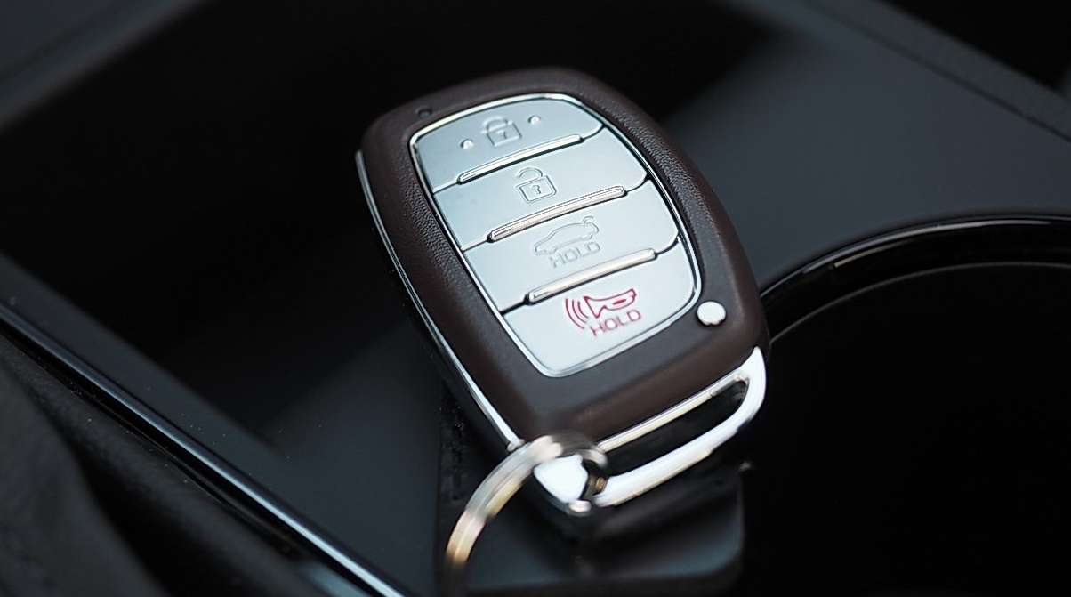 Як замінити батарейку в брелоку ключа Hyundai