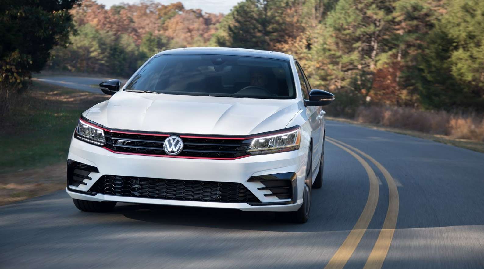 Спорткар Volkswagen Passat GT