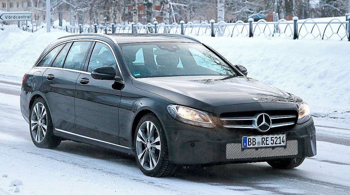 Перші фотографії оновленого універсалу Mercedes-Benz C-Class