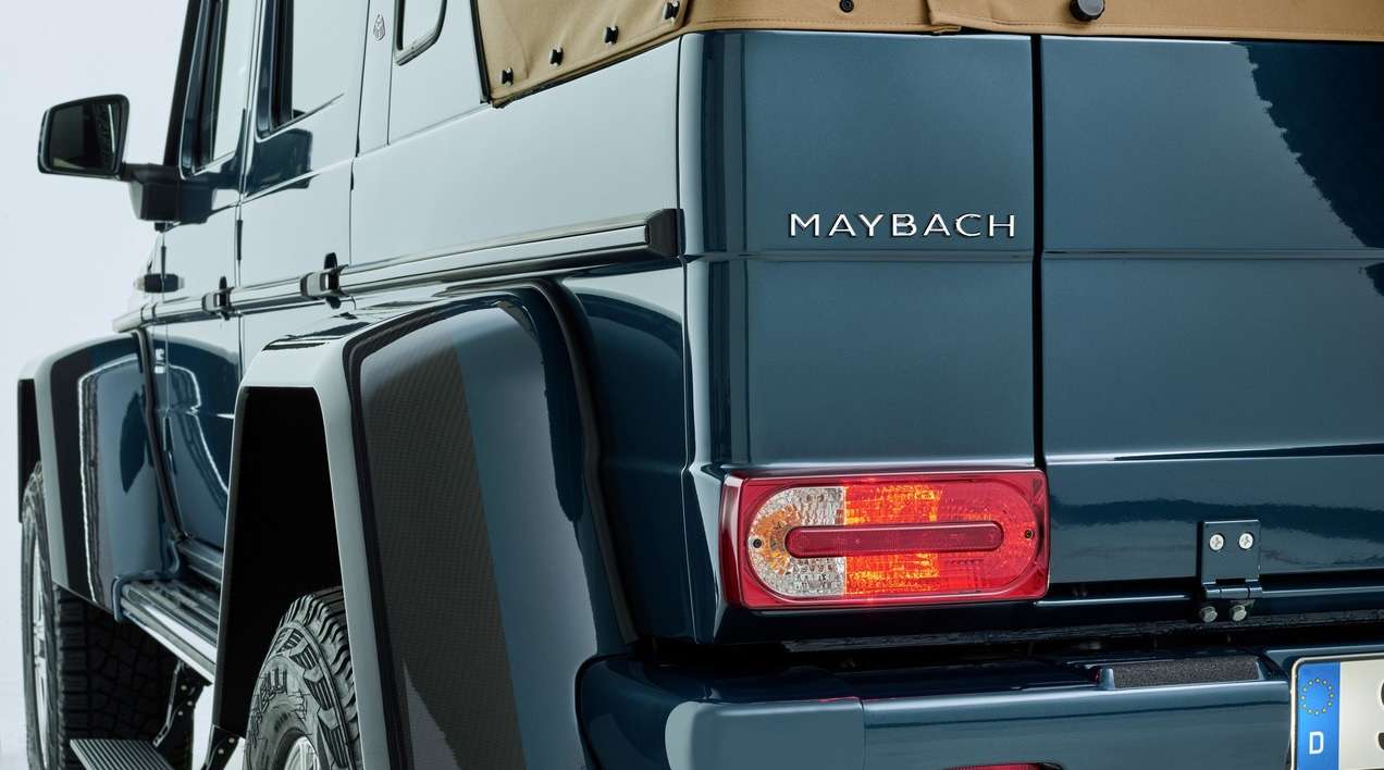 Mercedes-Maybach G650 Landaulet з V12 і задніми сидіннями від S-Class: Офіційні фотографії