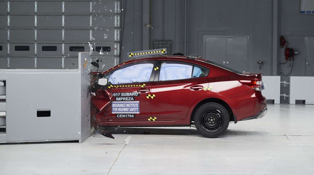 2017 Subaru Impreza підтвердила рейтинг Top Safety Pick+ у тестуванні IIHS