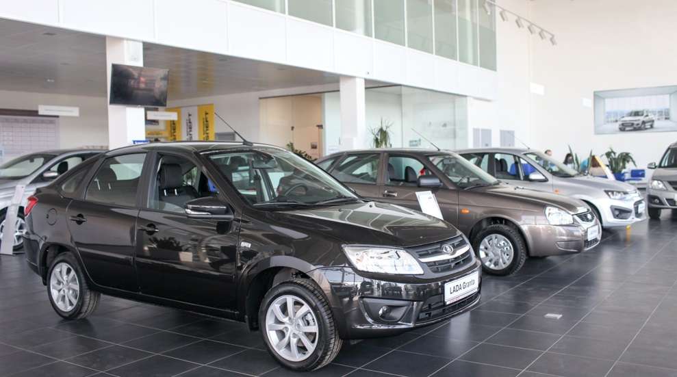 АвтоВАЗ починає відкличну компанію Лада Гранта і Калина