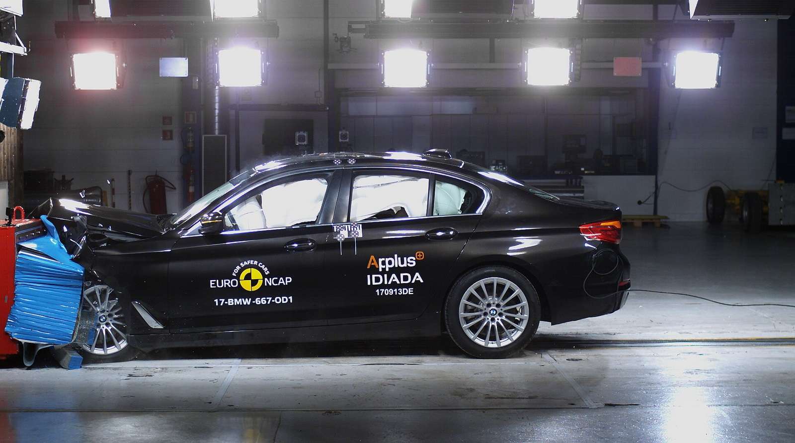 Новий BMW 5-Series отримала вищі оцінки в краш-тесті Euro NCAP