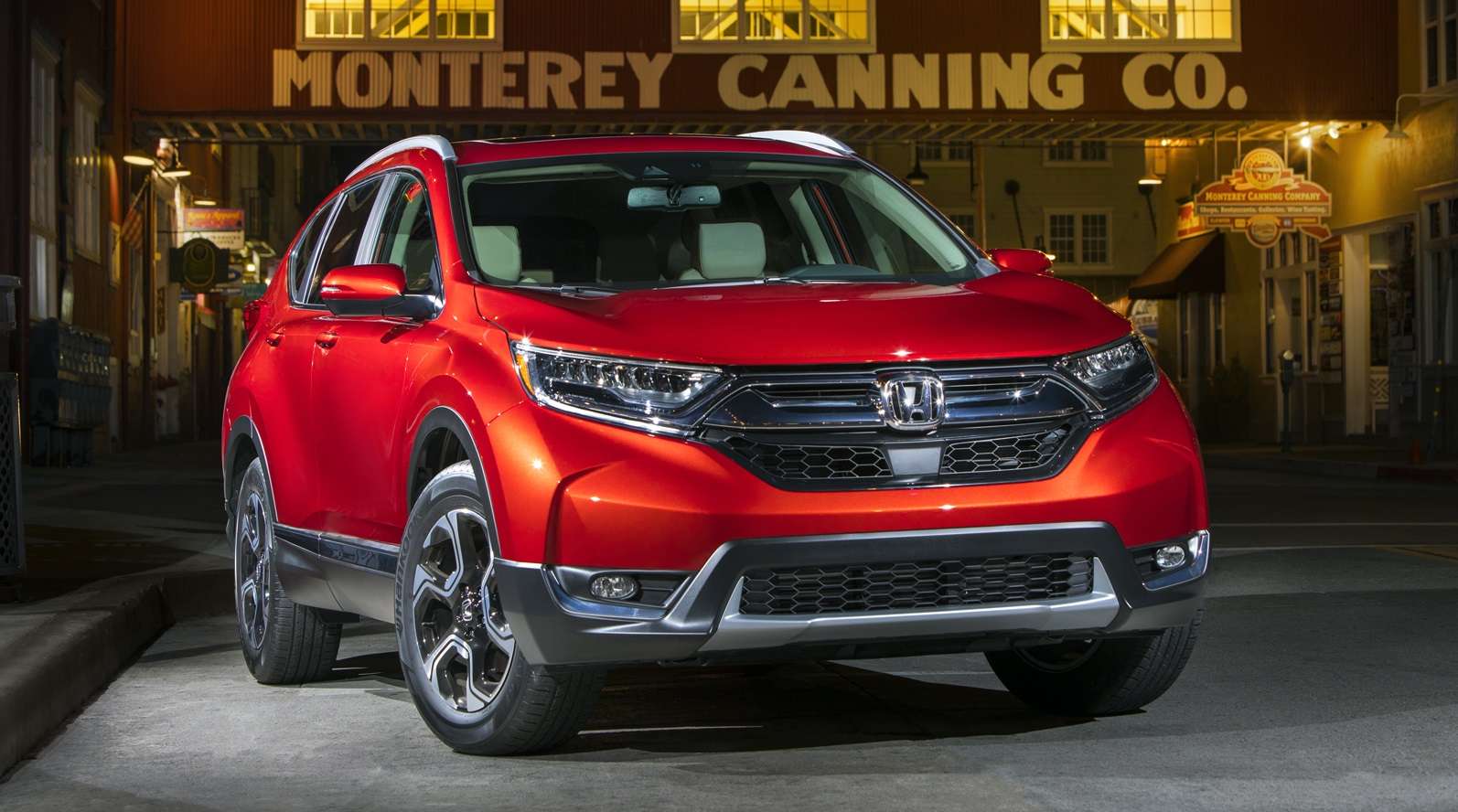 Хонда готується оновити кросовер CR-V в Росії цього літа