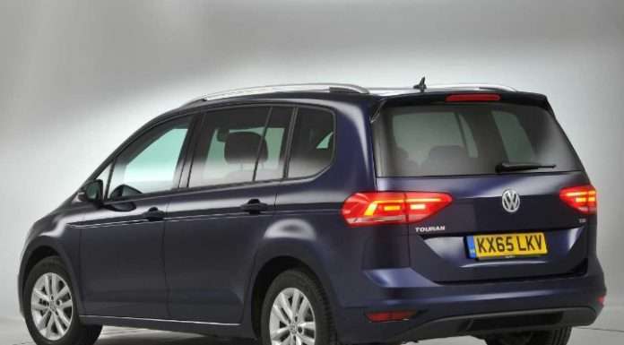 VW Touran — справжній сімянин з прекрасним походженням