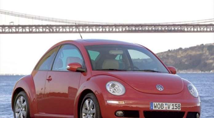 Volkswagen знімає з виробництва модель New Beetle