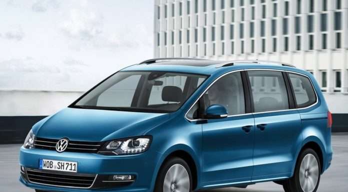 Відео огляд: Паливний насос 7H0919088 VW Transporter T5