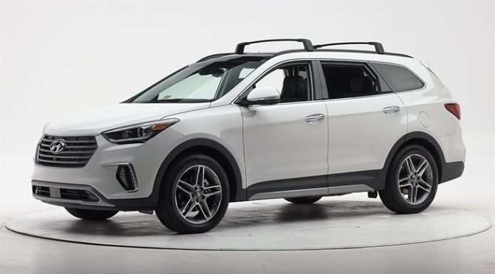Краш-тест 2017 Hyundai Santa Fe