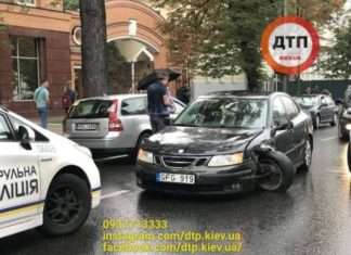 Як «бляхар» відновлюють автомобілі: Відео
