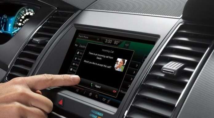 Як підключити телефон по Bluetooth до автомобіля