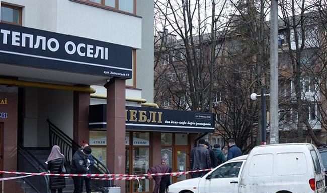 Які секретні місця в машині підходять для того, щоб з них зробити схованку?