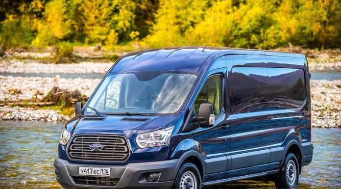 Ford Transit і Tourneo, названі ціни в Росії
