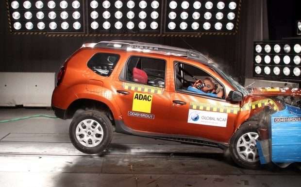 Renault Duster провалив краш-тест