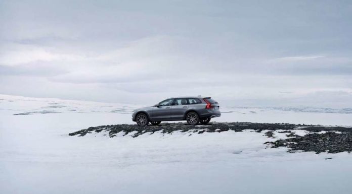 2017 Volvo V90 Cross Country: Перший огляд зі Швеції