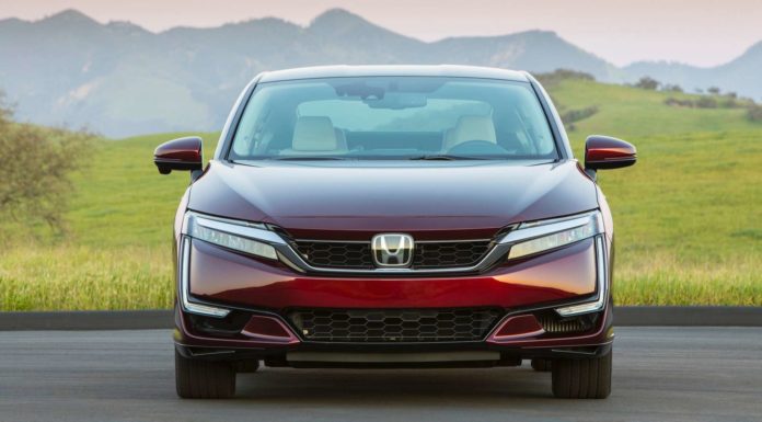 Нова Honda Clarity Fuel Cell на водневих паливних елементах: Тест-драйв