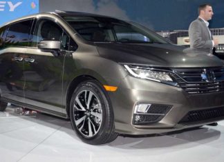 Премєри Детройта в 2017 році: Мінівен 2018 Honda Odyssey