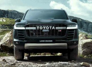 Toyota привезла в росію найкрутіший land cruiser 300: оголошені ціни