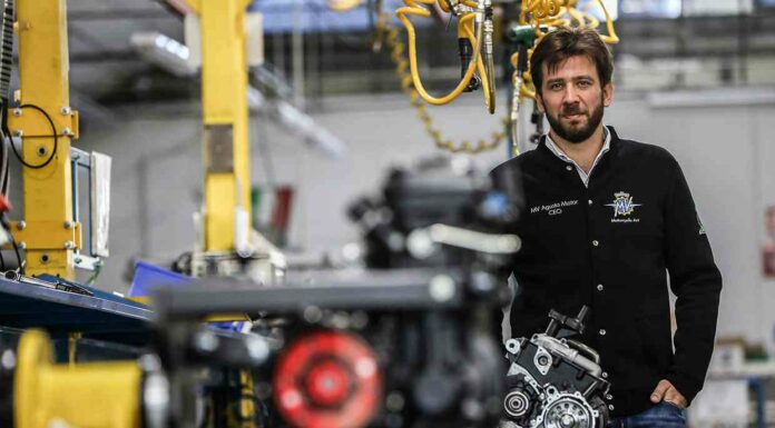 Блог ім. Black_helmet → інтерв’ю з главою mv agusta тимуром сардаровим