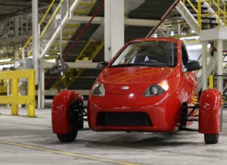 Elio-e: американський трицикл-довгобуд перейшов на електрику