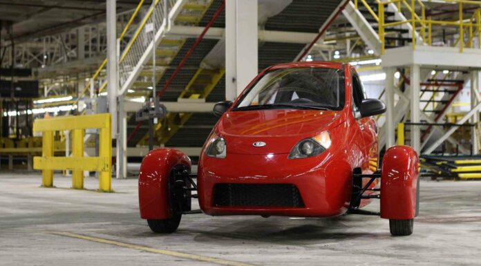 Elio-e: американський трицикл-довгобуд перейшов на електрику