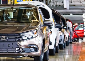 Автоваз знову призупинить складання автомобілів