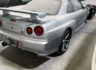 У сша на торги виставили цілий ангар нелегально ввезених японських автомобілів