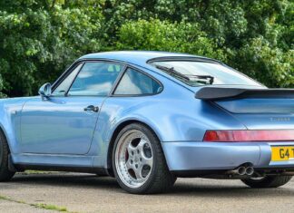 Porsche 911 екс-чемпіона формули-1 пустили з молотка за рекордною ціною