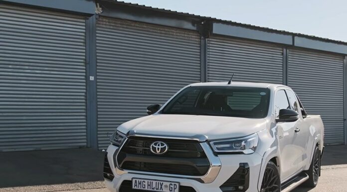 Toyota hilux схрестили з mercedes