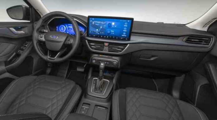 Ford focus 4, який не дістався до росії, знову оновили
