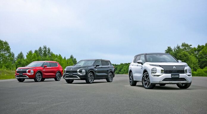 Mitsubishi показала гібридний outlander phev нового покоління