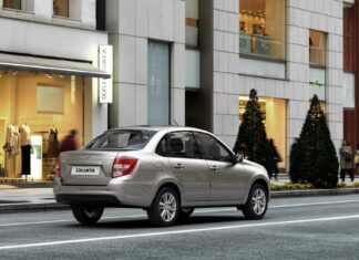 Автоваз знову піднімає ціни на lada
