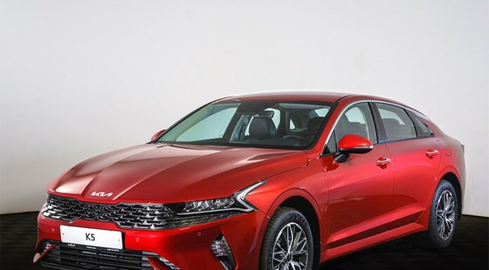 Стартували продажі оновленого kia k5
