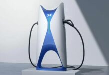 Китайська компанія xpeng представила суперзарядку для електромобілів