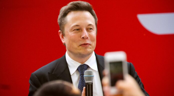 Глава tesla став «людиною року» за версією time
