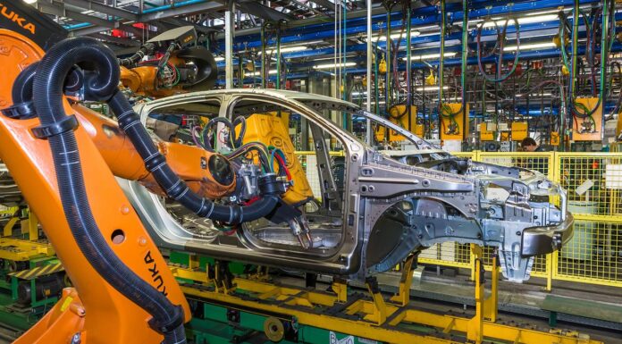 Збірка lada granta припинена через брак комплектуючих