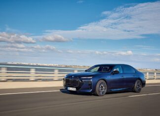 BMW i7 2025: Электрический шедевр роскоши