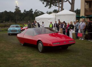 Трагическая Огонь в Пеббл-Бич: Уничтожен Легендарный Ford Probe I Ghia