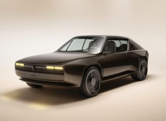 Renault Возрождает Легенду: Электрический R17 в Обрамлении Рестромода