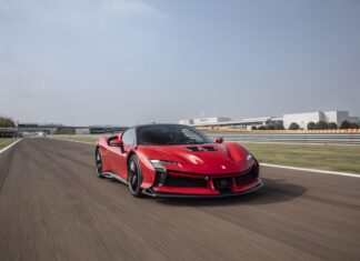 Ferrari SF90 2025: Гибридный Шторм, Схвативший Дух Легенды