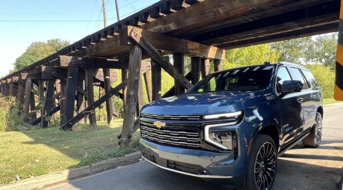 Chevrolet Tahoe 2025: Динамичный Характер в Новом обличье
