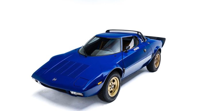 Клиноподібна ікона: Lancia Stratos та інші революціонери автомобільного дизайну в Музеї Петерсена