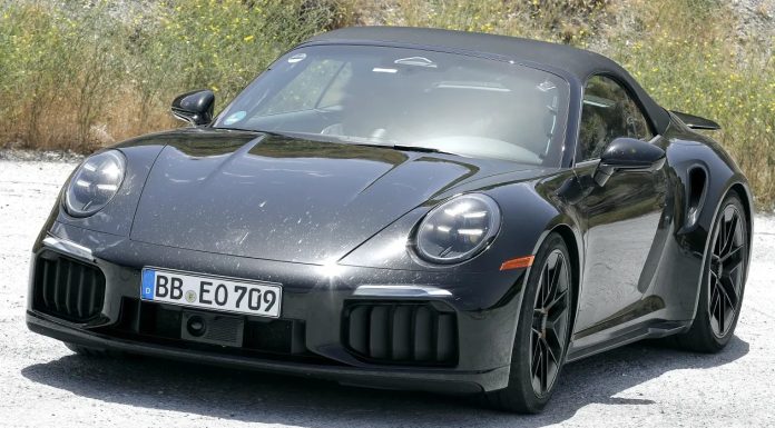 Новий Porsche 911 з турбонаддувом переходить на гібридну силову установку для додання більшої потужності