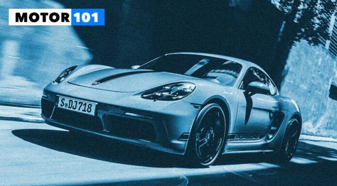 Чому середньомоторні автомобілі так добре справляються з керуванням: Motor101