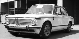 Porsche Spy Games: Když BMW zamaskovalo 924 s pohonem předních kol