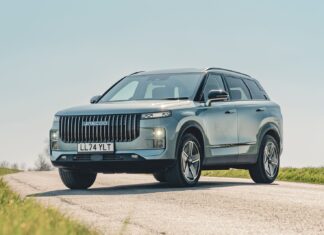 Chiński producent samochodów Jaecoo rzuca wyzwanie Nissanowi nieoczekiwanym wzrostem sprzedaży